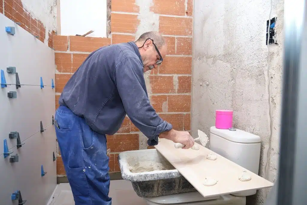 Bathroom Remodeling Services in Llano