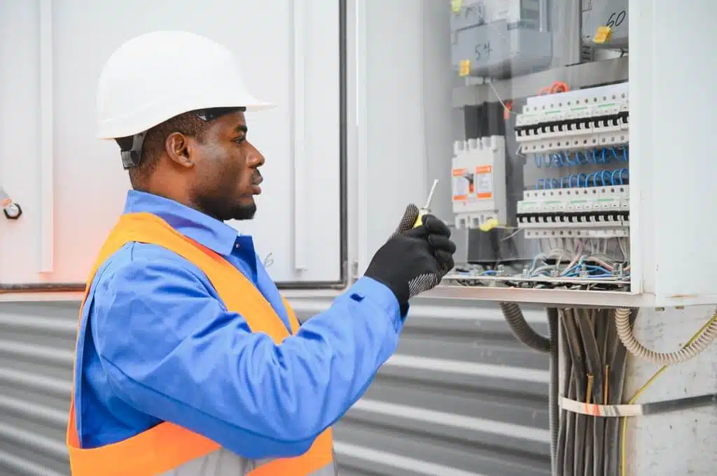 Benefits Of Hiring A Professional Electrical Contractor In Ingram